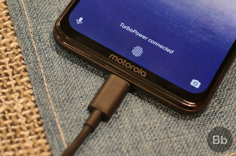 moto one power charger specification