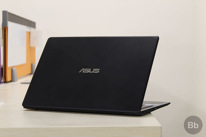 Asus ZenBook 13 UX331 Review: Speedy, Vibrant and Unbelievably Light