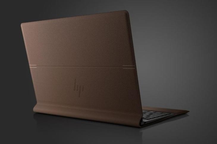 HP Spectre Folio – laptop position from behind