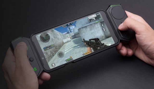 Black Shark Helo Gaming Phone Brings 10GB RAM, Customizable RGB Lighting