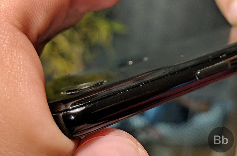 ‘Gap Gate’ and ‘Smudge Gate’ Put Pixel 3’s Durability in Question