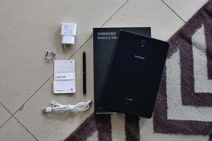 tab s4 whats in the box featured