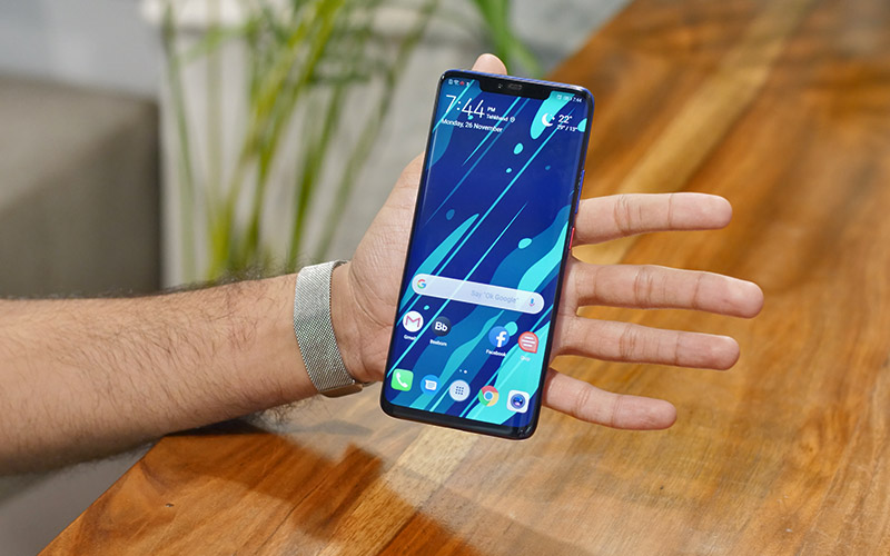 Huawei Mate 20 Pro First Impressions: More than What Meets the Eye