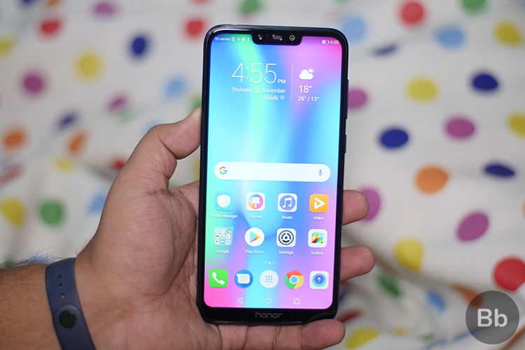Honor 8C First Impressions: Adding Glamour to the Budget Segment