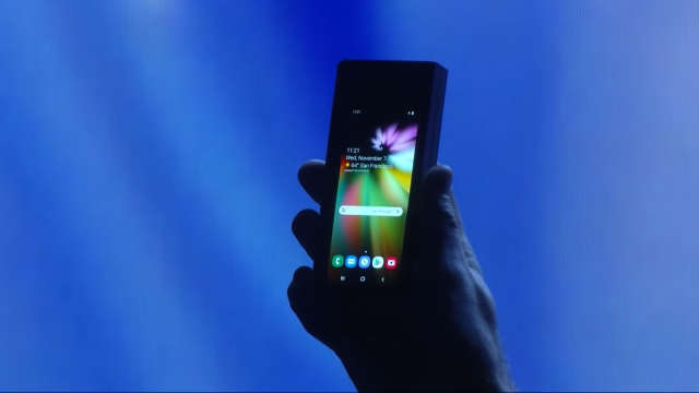 Samsung Finally Unveils Foldable Smartphone