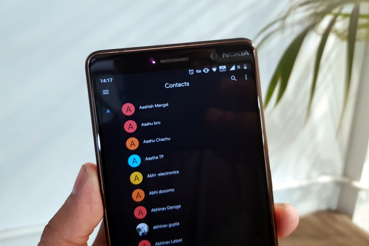google contacts dark mode is here