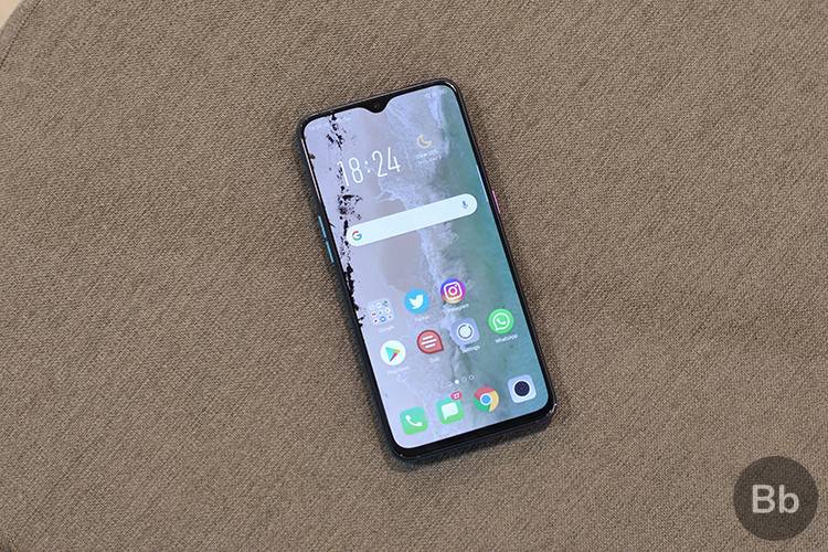 Oppo R17 Pro display