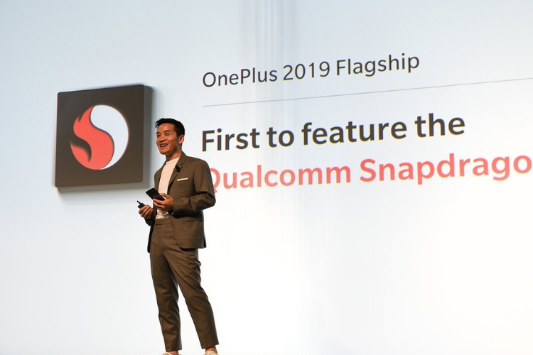 oneplus snapdragon 855 first phone