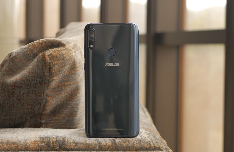 ZenFone Max Pro M2 Review: The Best Budget Smartphone to Buy? | Beebom