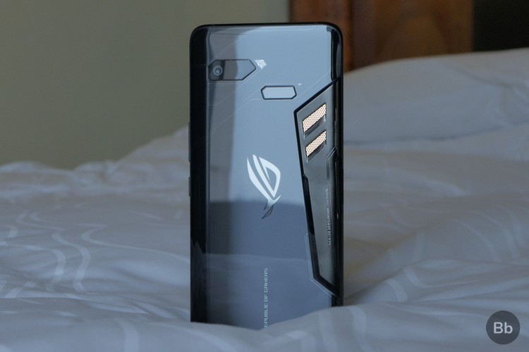Asus ROG Phone Review: The Best Phone For Gaming | Beebom