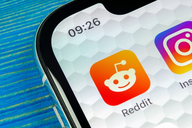 Reddit app replacement where you can save gifs onto iPhone? : r/apolloapp
