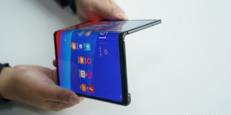 oppo foldable phone