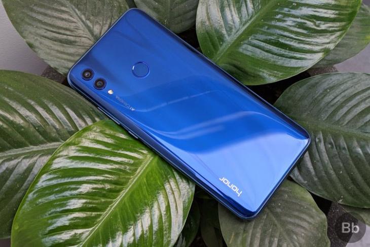 Honor 10 Lite Review: Looks Above Everything Else