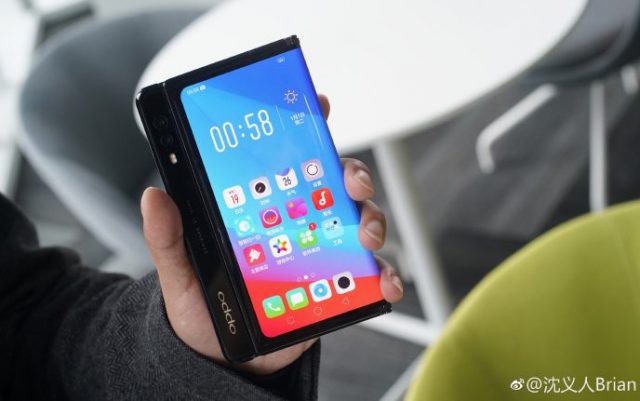Here’s Your First Look at Oppo’s Foldable Smartphone