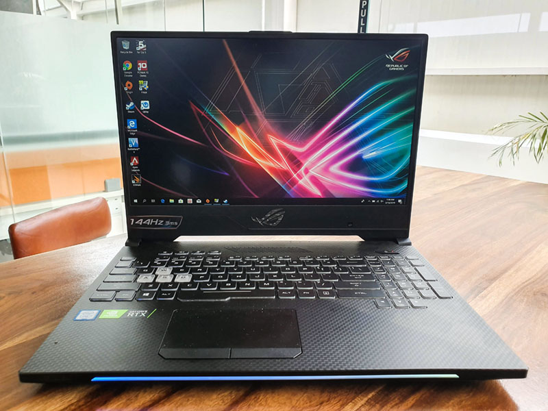 Asus ROG Strix SCAR II GL504GV Review | Beebom