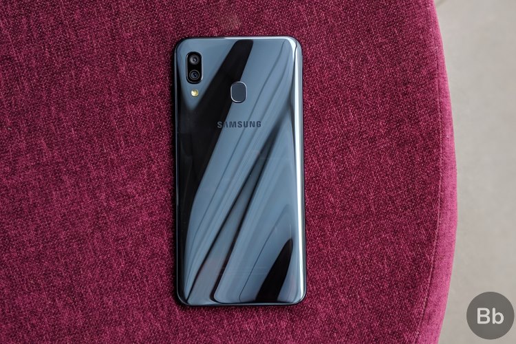 Samsung Galaxy A30 Review: Should You Go For It?