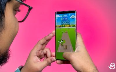 Playing the Cricket Google Game on an Android device