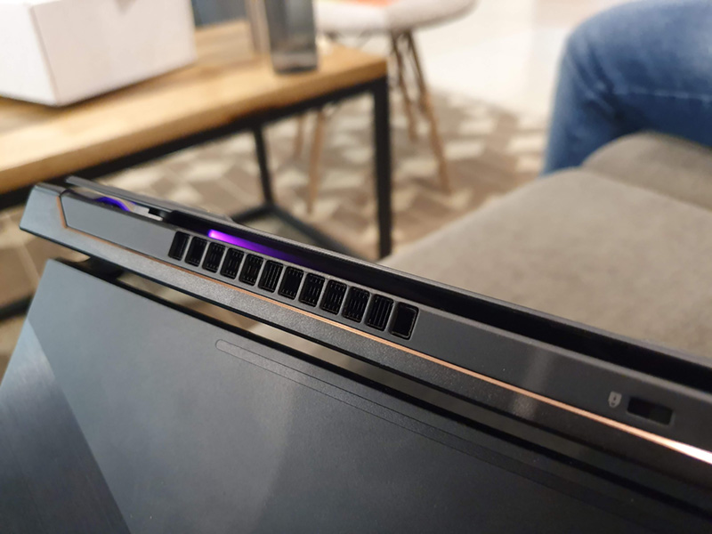 Asus ROG Zephyrus GX531GW Review: Insane Performance Packed in a Sleek Body