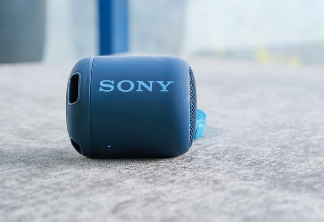 Sony SRS-XB12 Bluetooth Speaker Review | Beebom