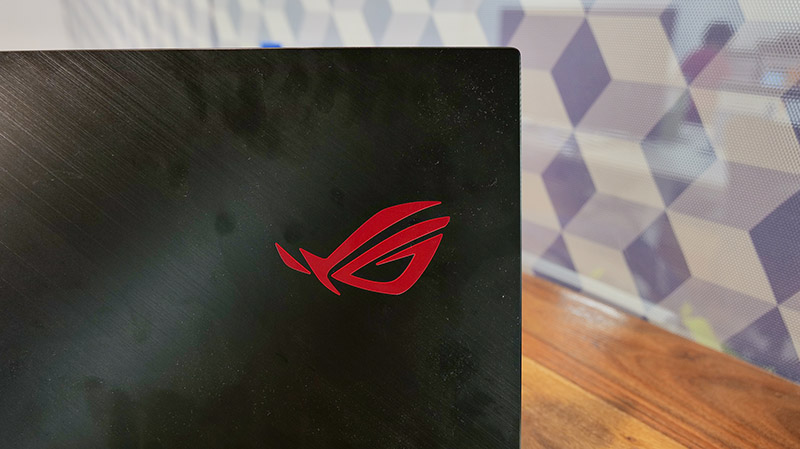 Asus ROG Zephyrus M GU502GU Review | Beebom