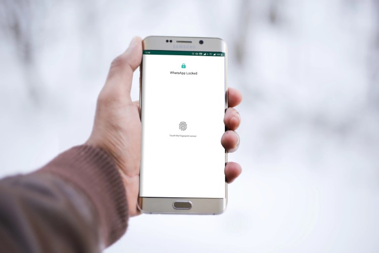 How to Enable Fingerprint Lock on WhatsApp on Android