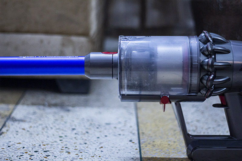 Dyson v8 discount absolute pro review