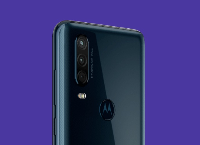 motorola one action cameras