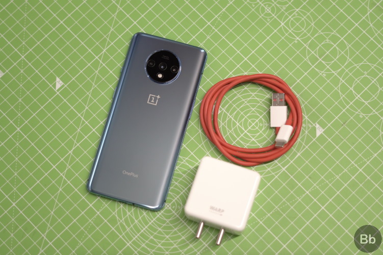 OnePlus 7T with 90Hz Display, Triple Cameras Launched at Rs. 37,999