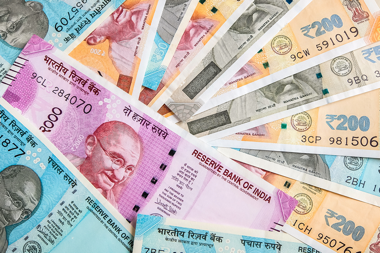 Three Indians Earned over 500 Crores Last Year