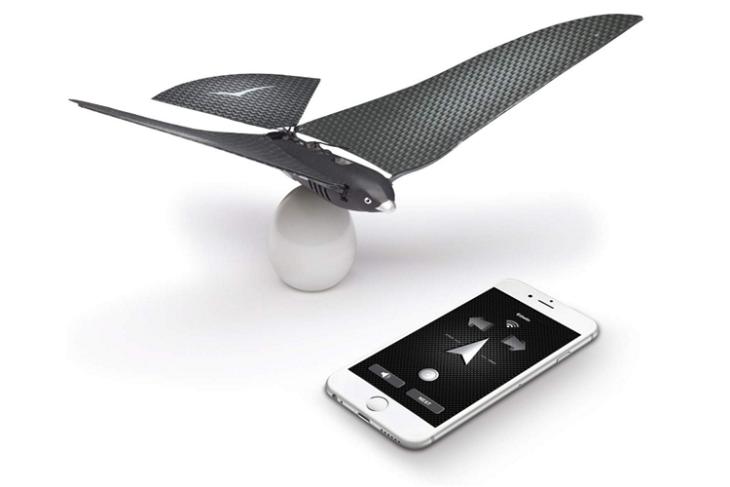 Bionic Bird Is A Lightweight Smartphone Controlled Drone Beebom