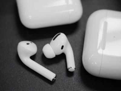 5 Best AirPods and AirPods Pro Waterproof Cases You Should Buy