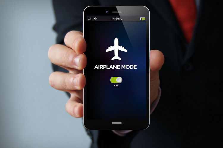 does bluetooth work in airplane mode android