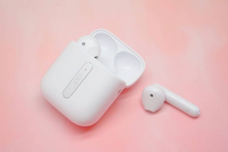 Oppo Enco Free truly wireless earbuds