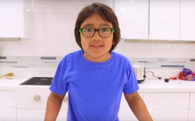 This 8-Year-Old YouTuber Earned $26 Million in 2019