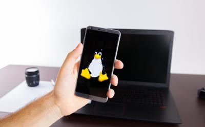 This App Lets You Run Linux Distros on Android Without Root