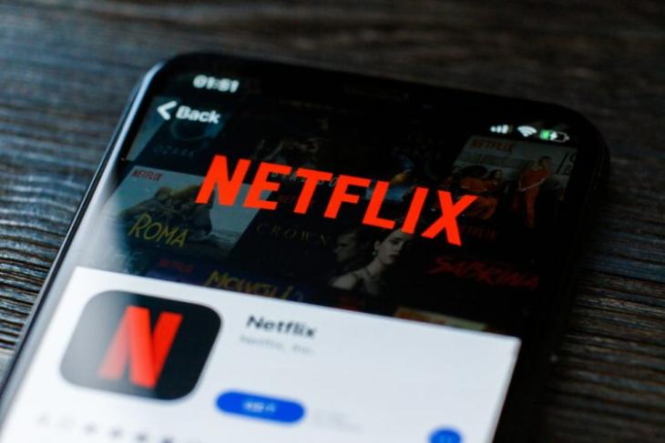 Netflix starts testing long-term subscription plans