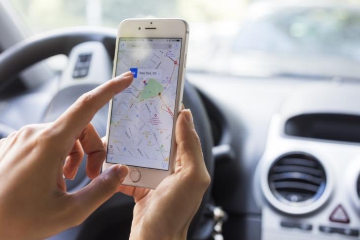 How to Avoid Tolls and Highways Using Apple Maps on iPhone