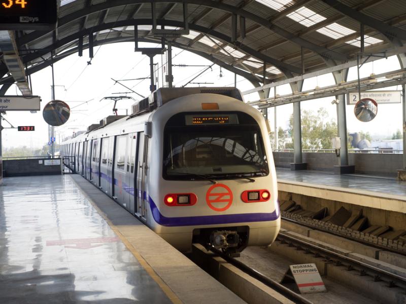 Delhi Metro gets free Wi-Fi service