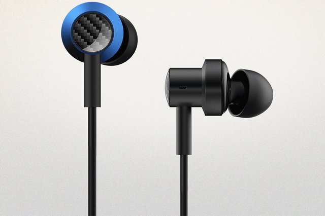 Xiaomi Launches Mi Dual Driver Earphones in India for Rs. 799