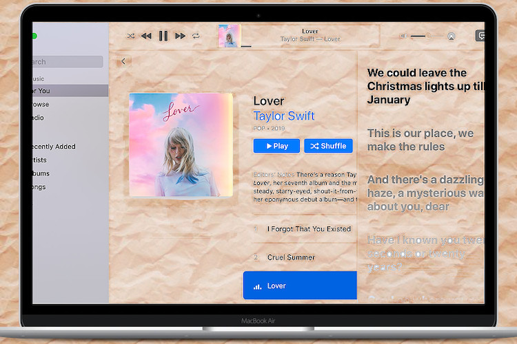 How to Show Time-Synced Lyrics in Apple Music on Mac