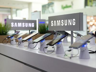 Samsung Galaxy phones shutterstock website
