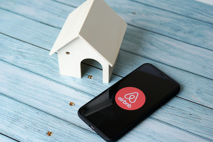 يتيح لك برنامج Airbnb الجديد "تجارب عبر الإنترنت" الذهاب في جولات افتراضية 11