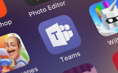 microsoft teams adds custom background