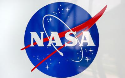 NASA UWMS toilet feat.