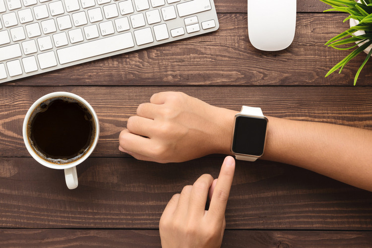 India Wearables Shipments Hit Record High in Q3 Amidst Falling Prices, Increased Options
https://beebom.com/wp-content/uploads/2020/06/Smartwatch-shutterstock-website.jpg