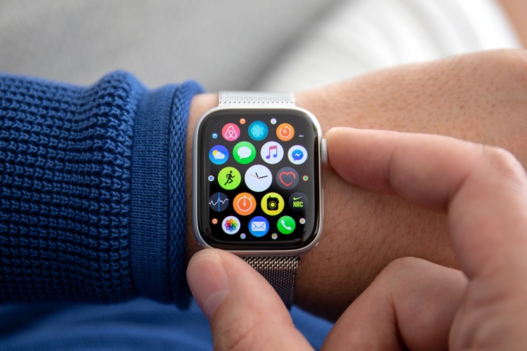 apple watches oldest to newest