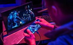 Asus Announces ROG Strix XG16 Portable Gaming Monitor