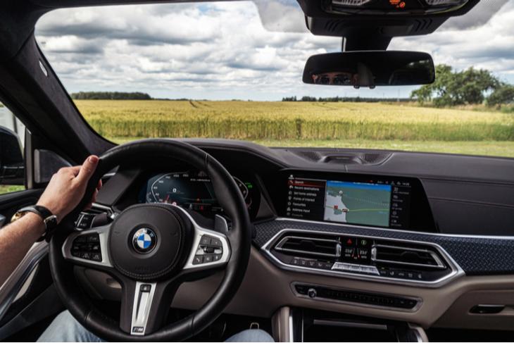 BMW subscription for features feat.