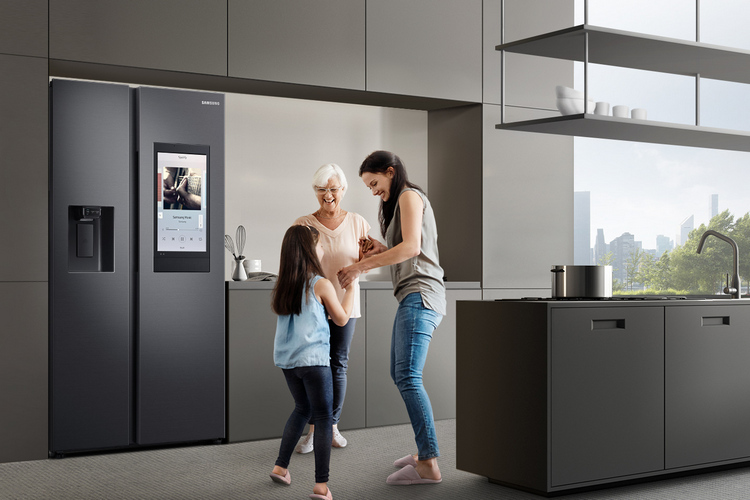 Samsung Launches SpaceMax Family Hub Refrigerator in India for Rs.2,19,900