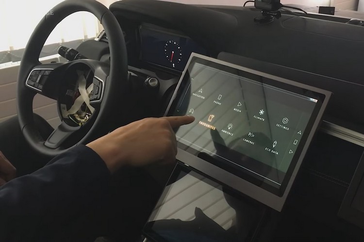 Land Rover and Cambridge University Develop a “NoTouch Touchscreen